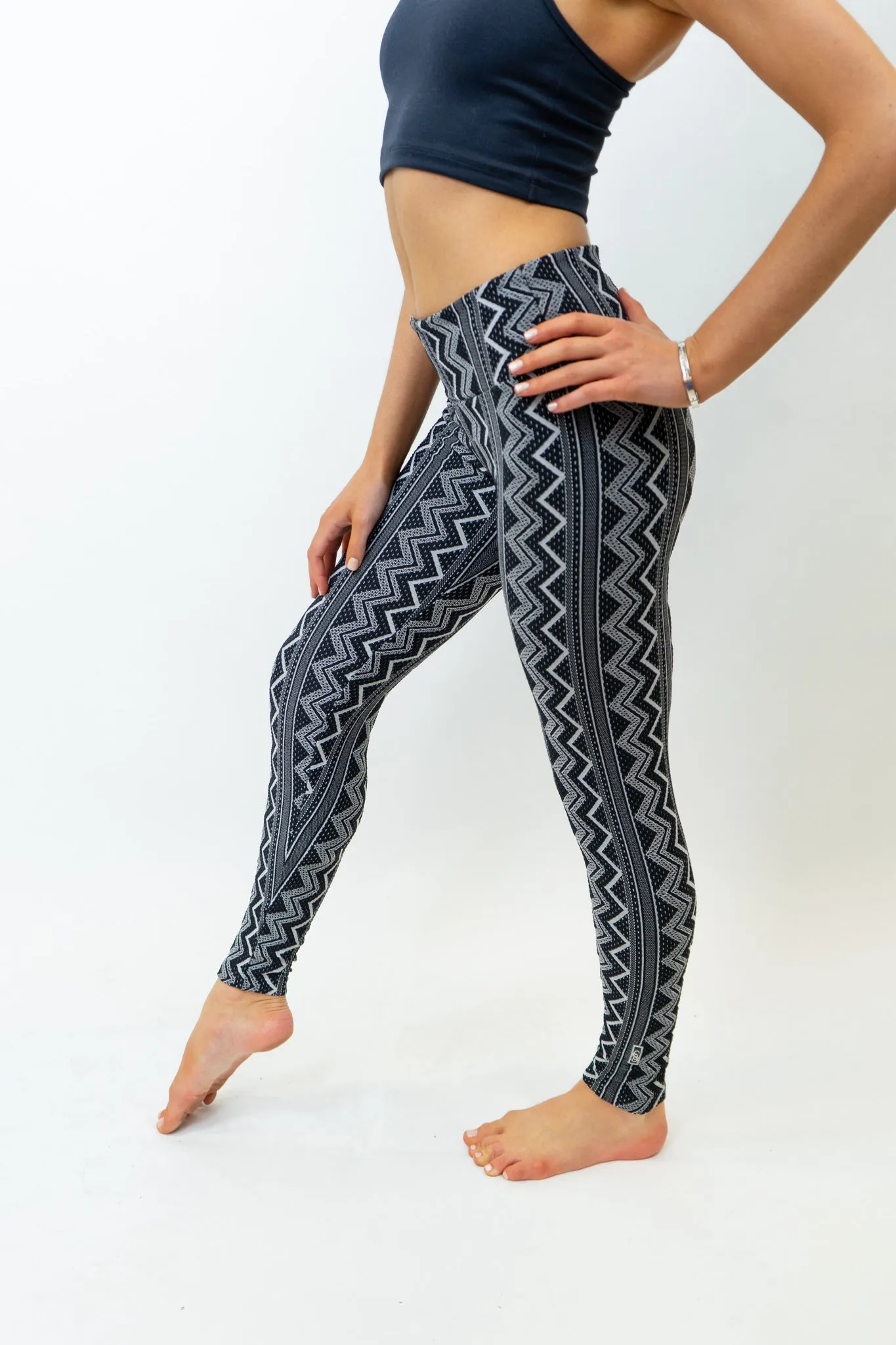 Madison Legging - Black/White