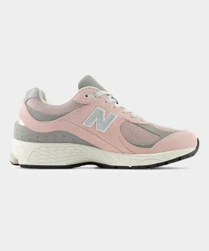 New Balance 2002R in Orb Pink