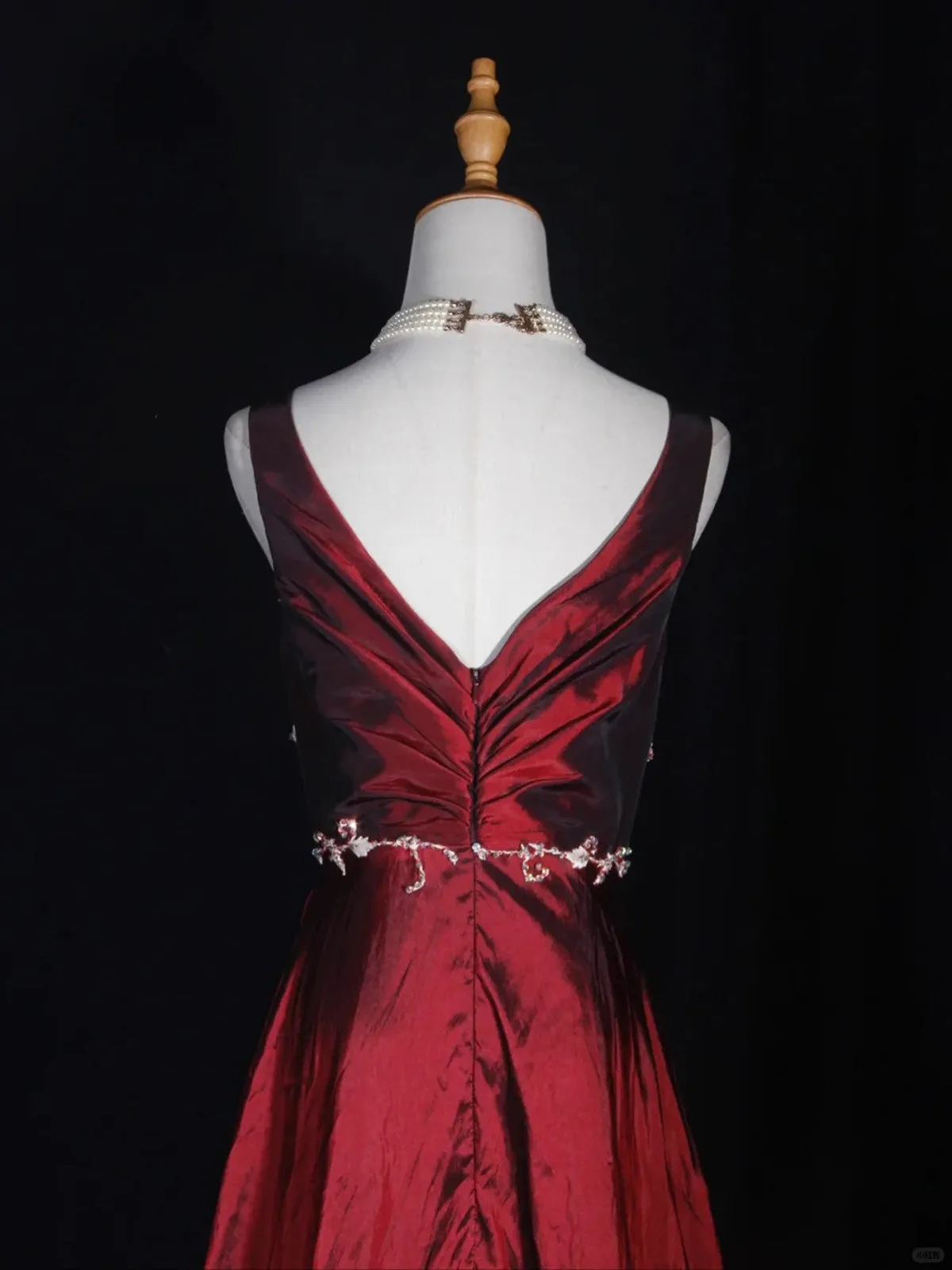 Pretty Wine Red Taffeta V-neckline Long Prom Dress, Wine Red Vintage Party Dress